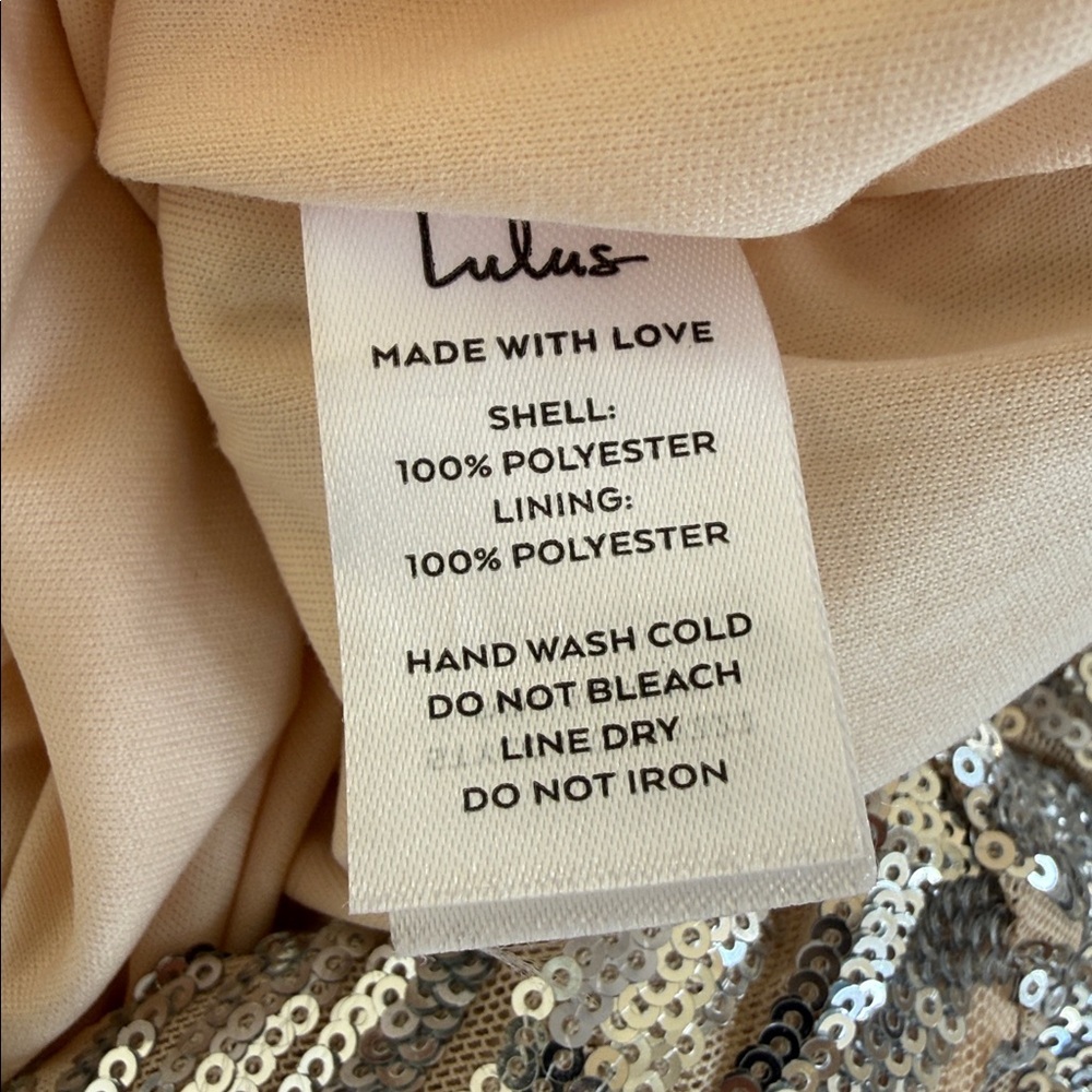 Lulu’s Lost In Your Eyes Silver Sequin Bodycon Mini Dress Size Small - Picture 13 of 14